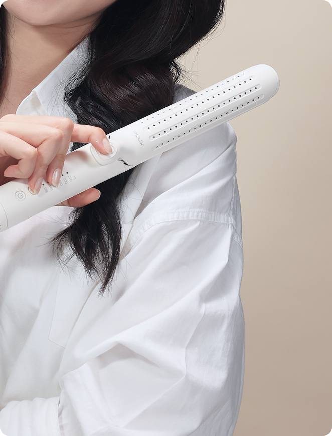 더많은 에어홀로 강력한 쿨링바람의\n 에어쿨링펌 고데기 만나보기